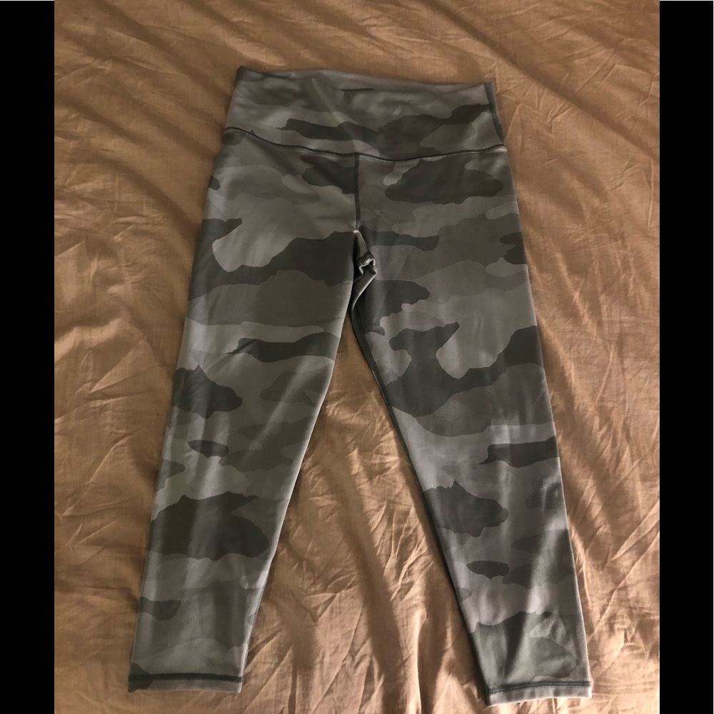 Aerie Camo Leggings